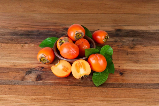 Kaki Persimmon Cuttings Diospyros kaki 5 Count Grafting Scion Wood Hardy Fruit Tree Variety for Home Orchard Growing