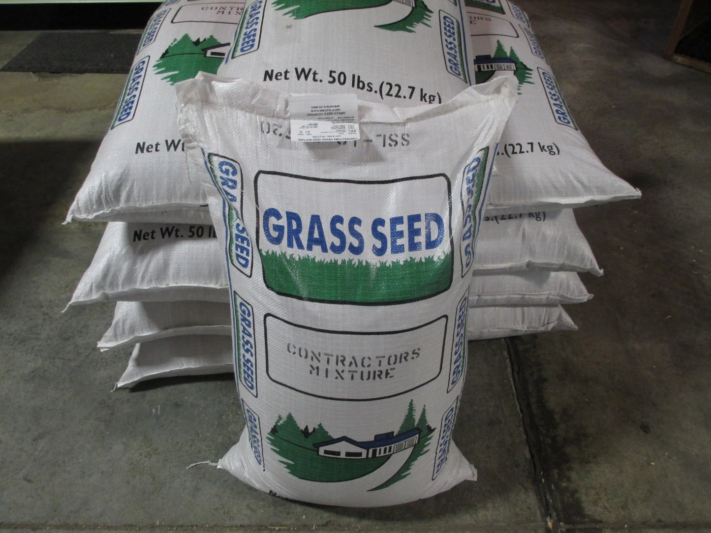 Contractor's Mix Grass Seed 50 lb Kentucky 31 Ryegrass Quick Germination Full Sun - Ideal for Lawns and Erosion Control