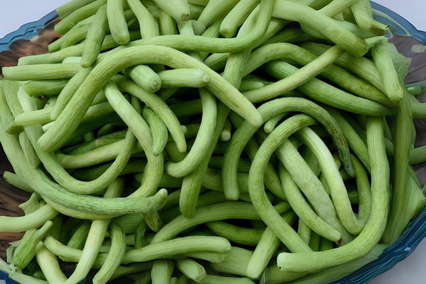 Chinese Snake Cucumber Seeds: Heirloom Variety for Salads & Stir-Fries