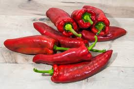 25 Marconi Rosso Italian Pepper Seeds – Capsicum annuum – Heirloom, Sweet & Flavorful, High-Yielding, Non-GMO