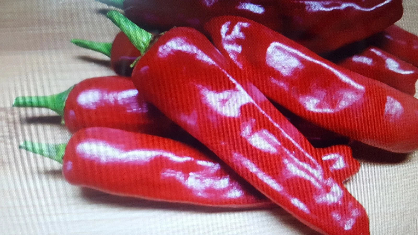 Chili Hot Pepper Seeds 100-Pack Non-GMO Capsicum annuum
